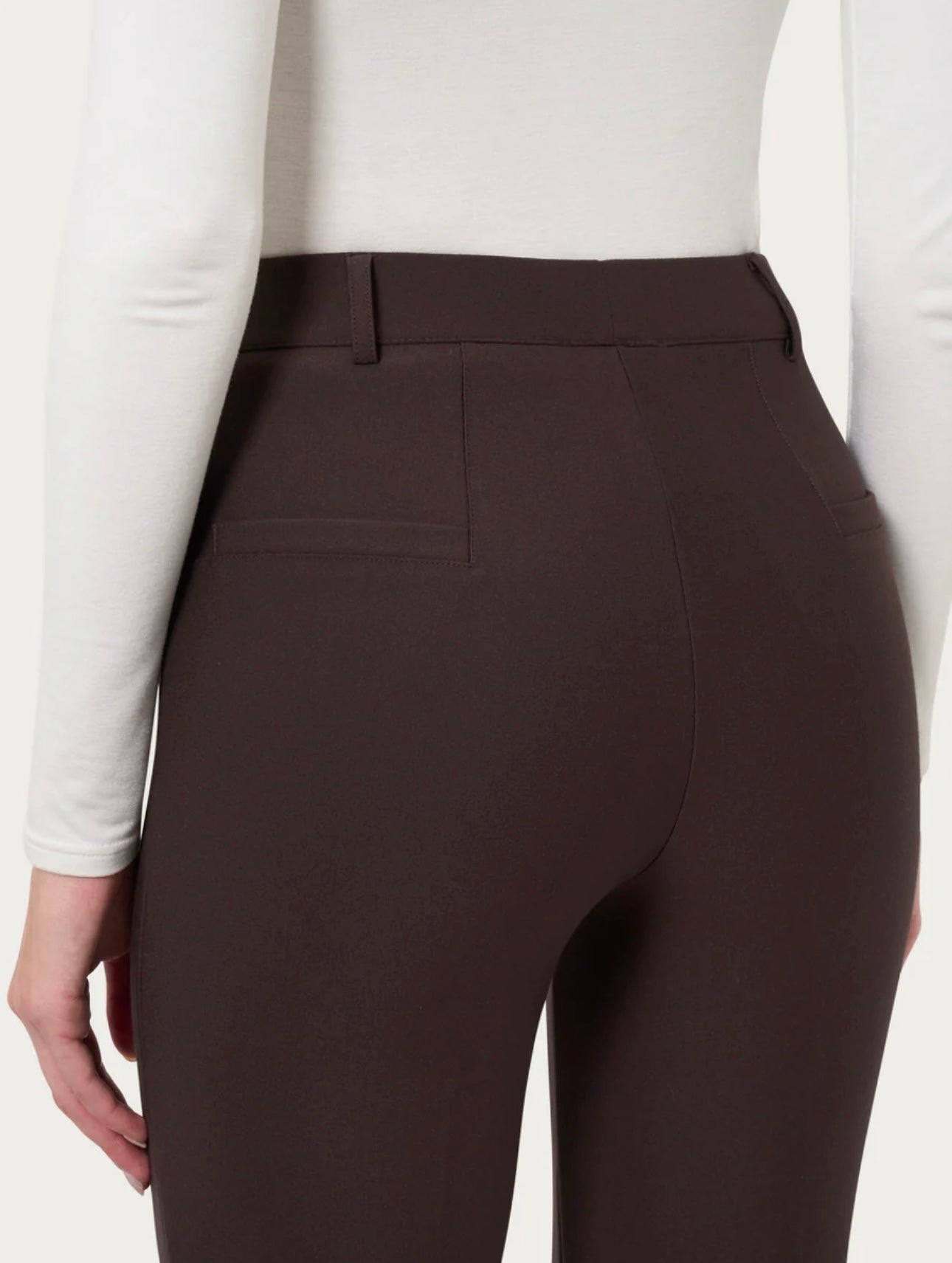 Pantaloni Carrots