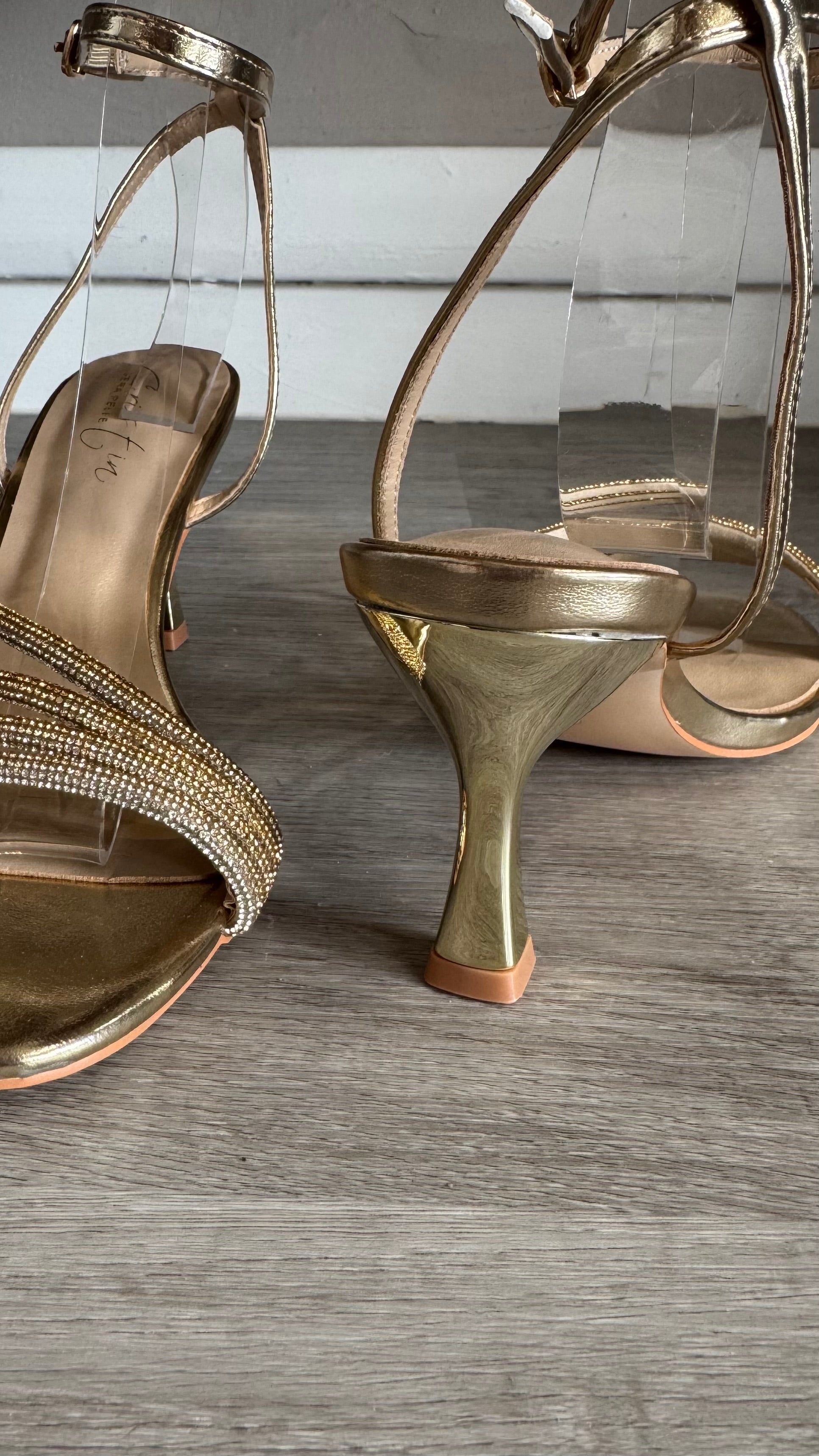 Sandalo Cris laminato pelle