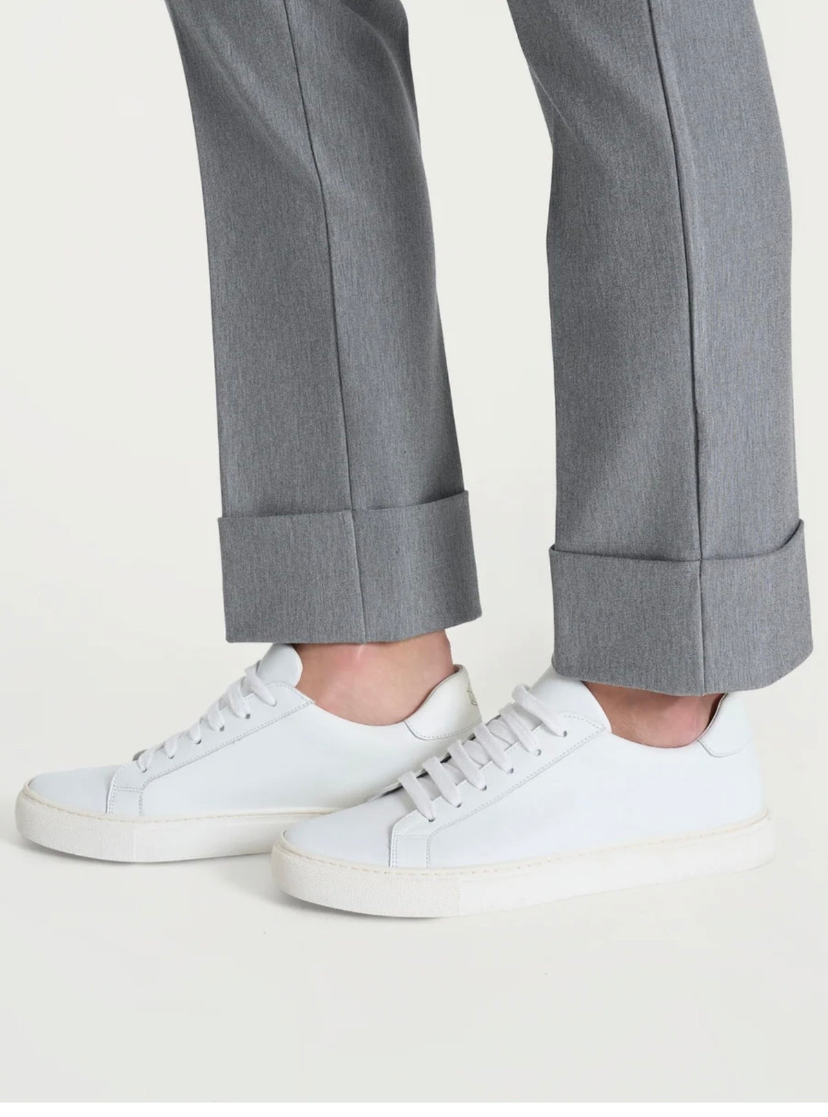 Pantalone dritto con risvolto RAGNO