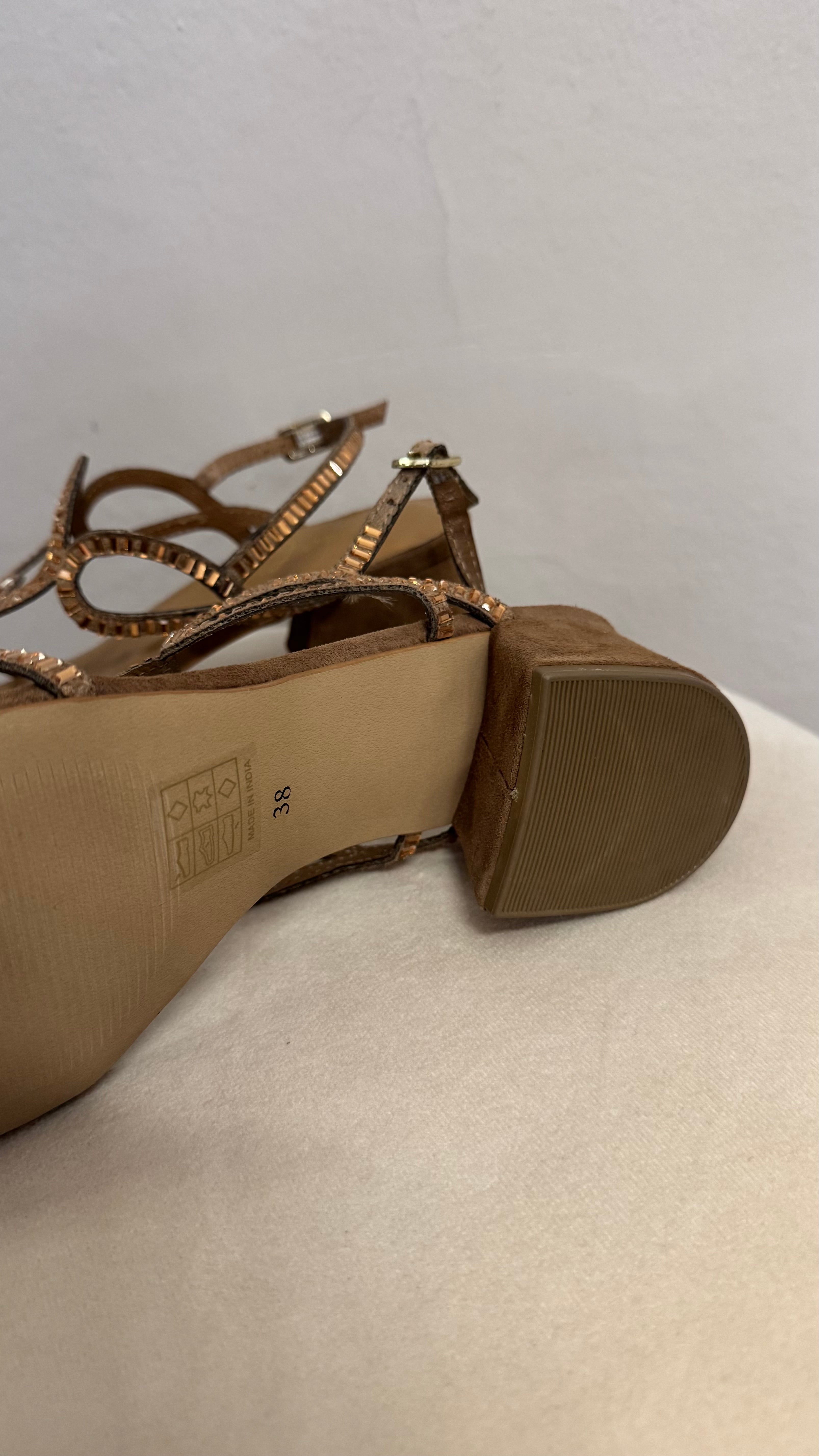 Juliette Camoscio e Strass pelle