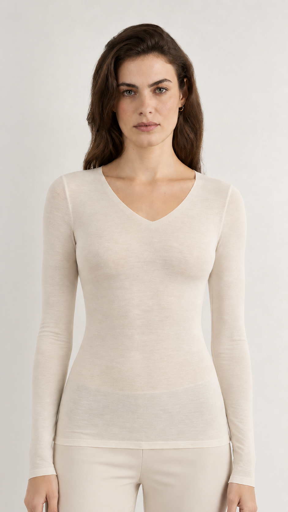 Maglia Scollo a V in Modal Ultralight con Cashmere
