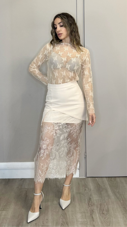 Gonna Lace