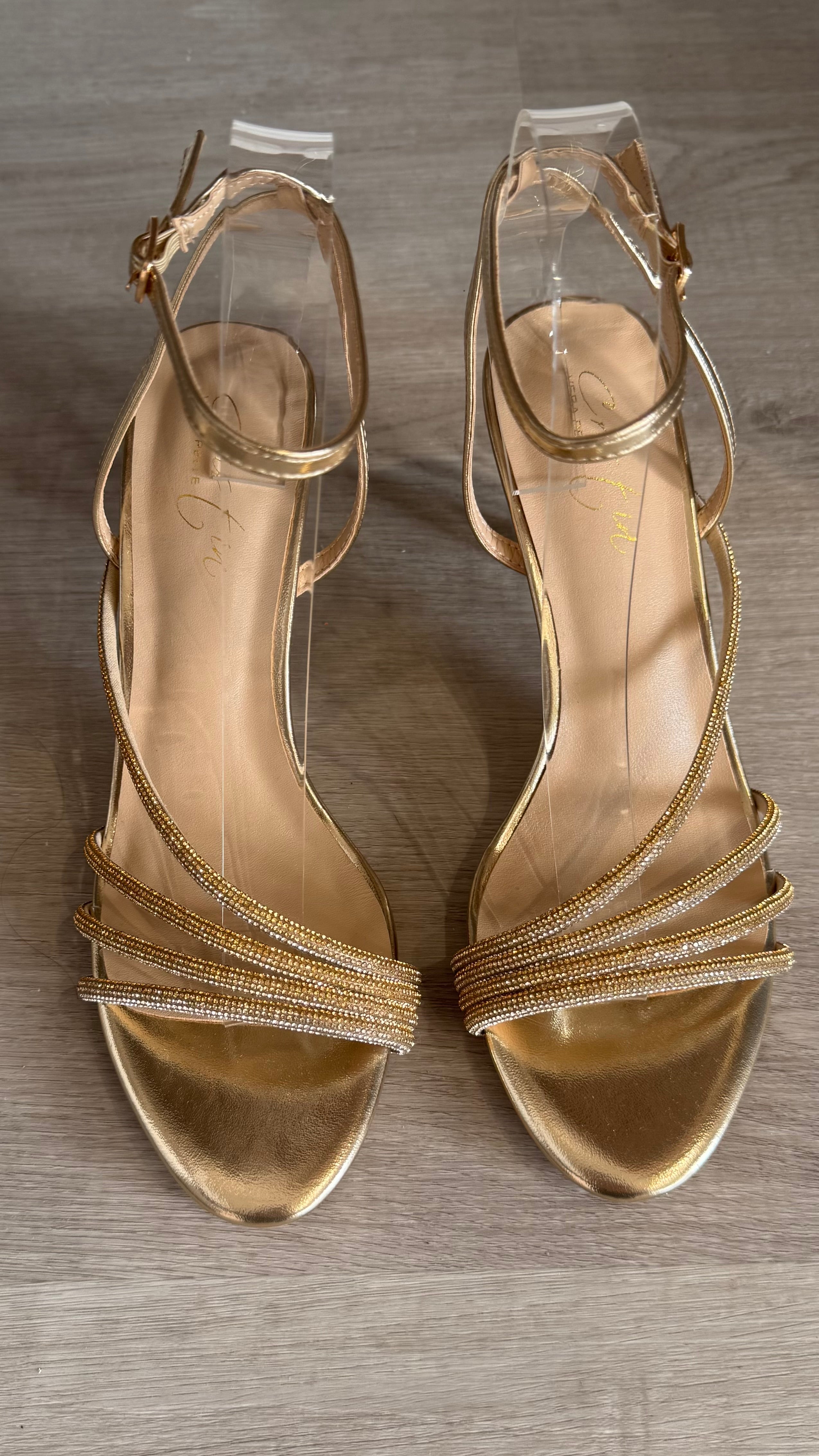 Sandalo Cris laminato pelle