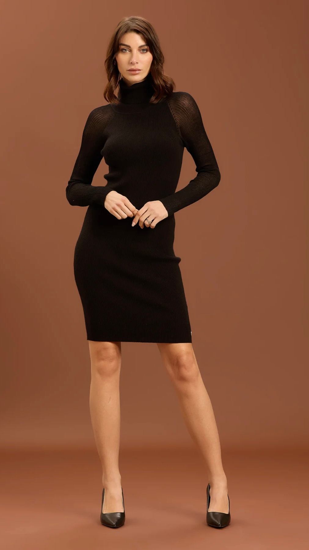 Dress Maniche Semitrasparenti