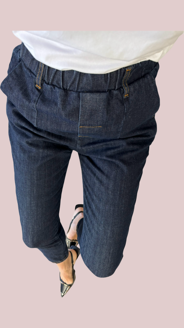 Jeans April