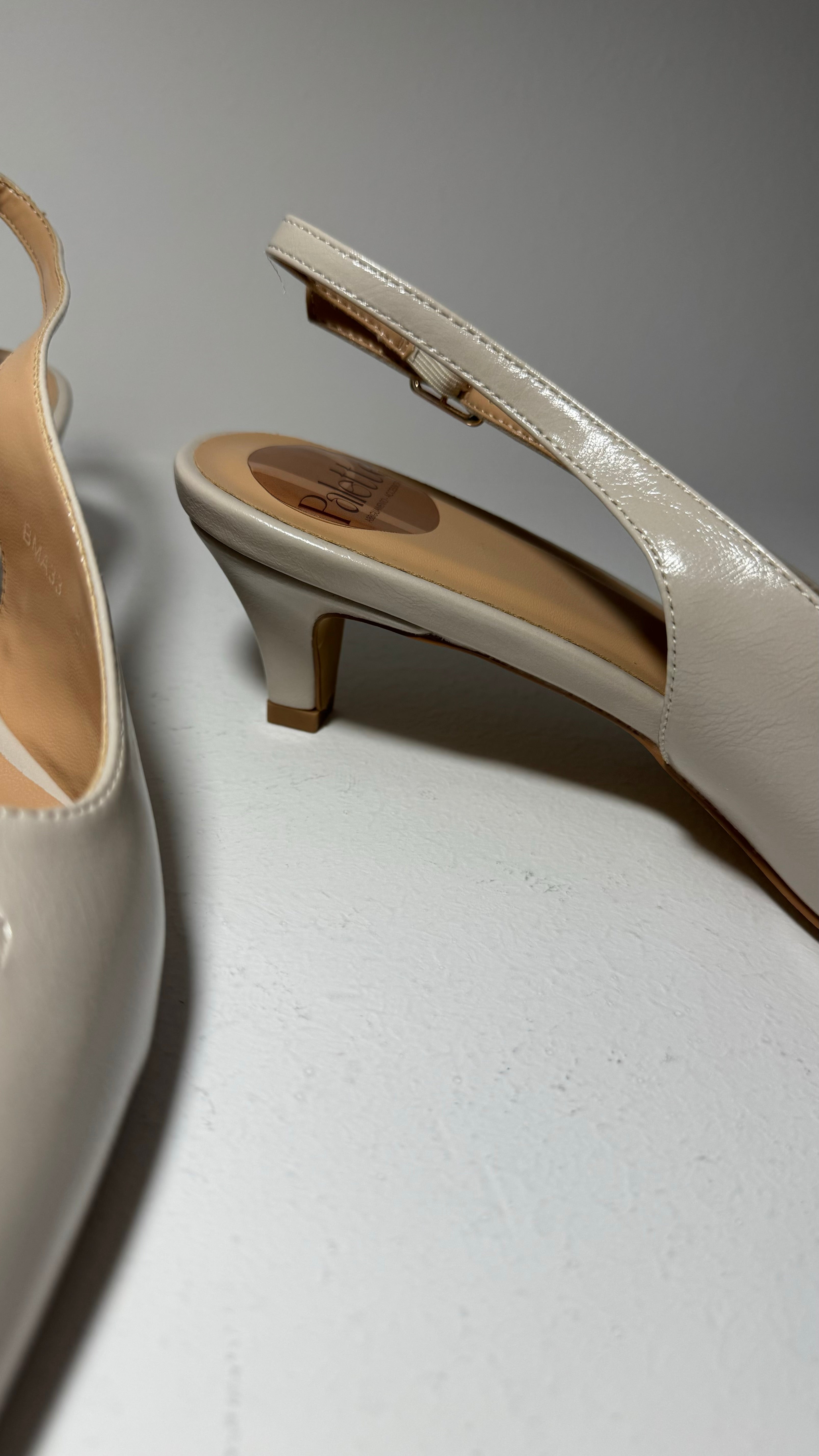 Slingback Gesso