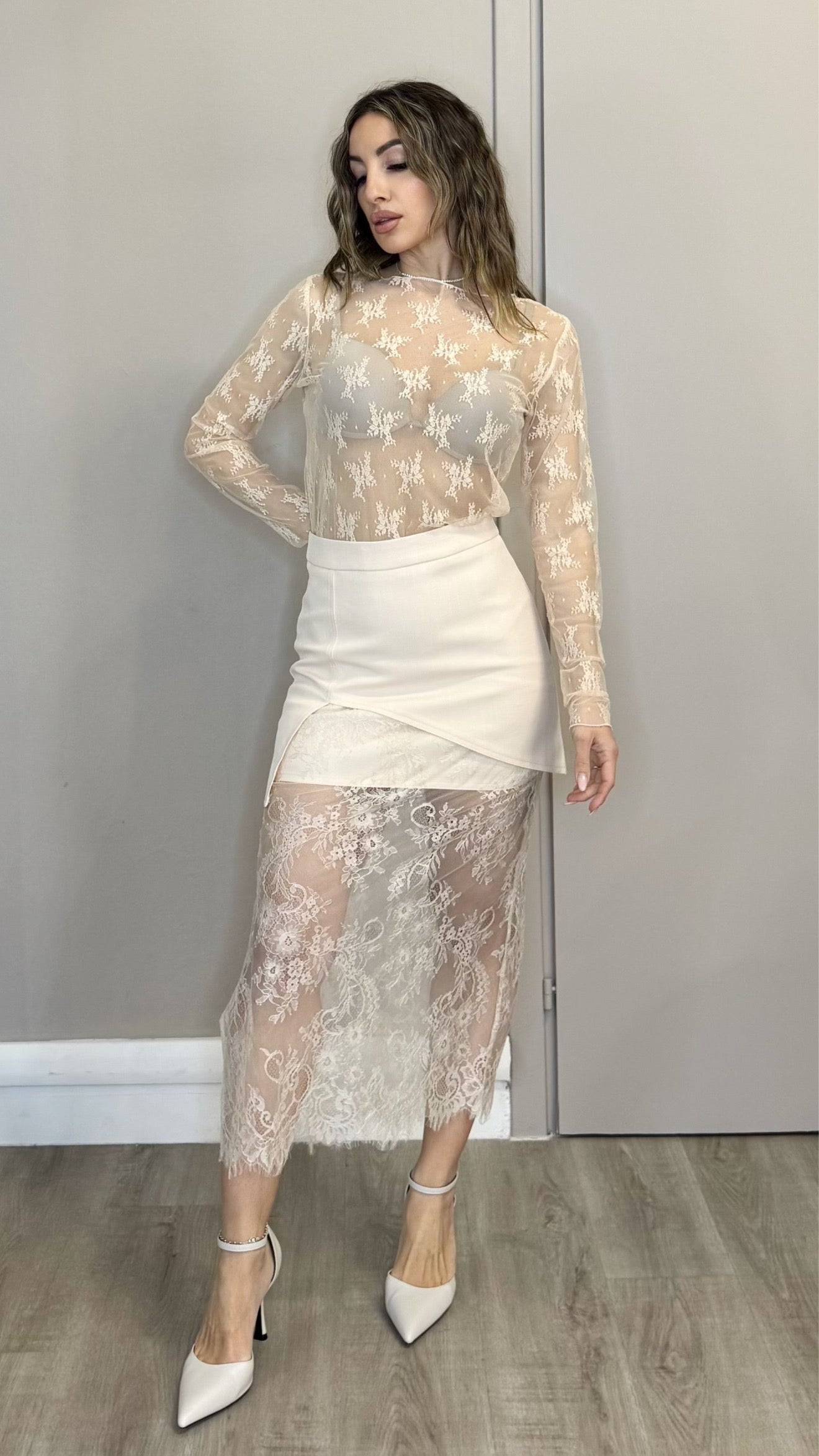 Gonna Lace