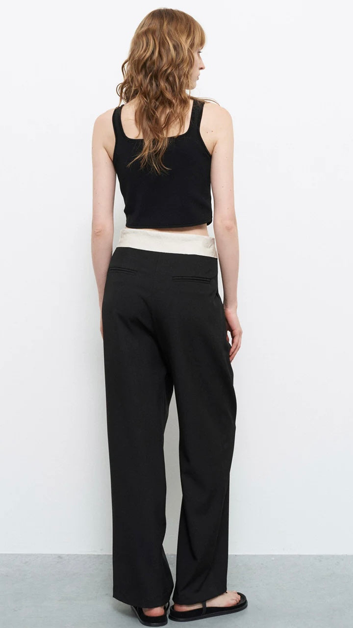 Pantalone con risvolto ELEH