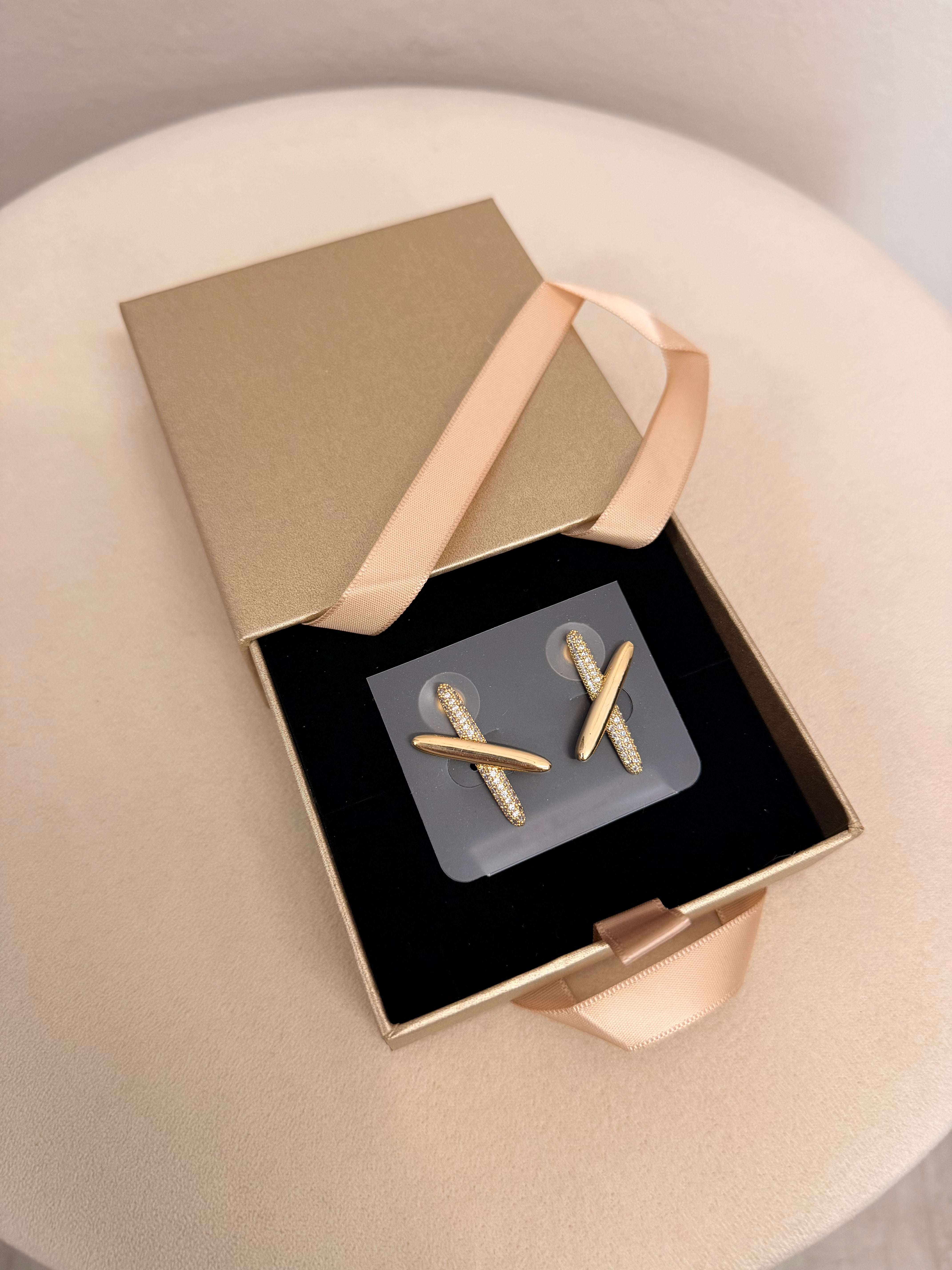 Orecchini Cross Light