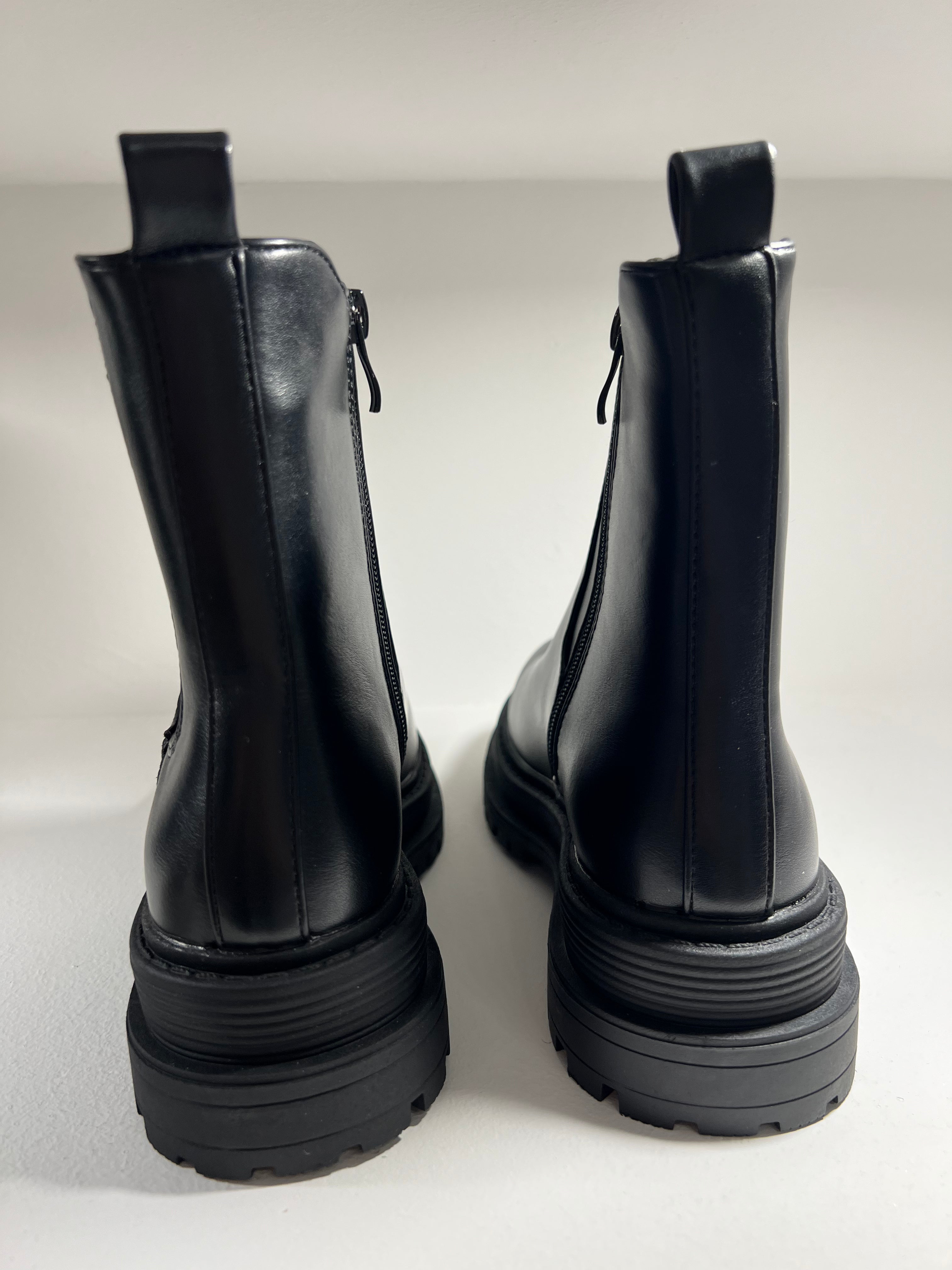 Chelsea Beatles ( solo un 36)